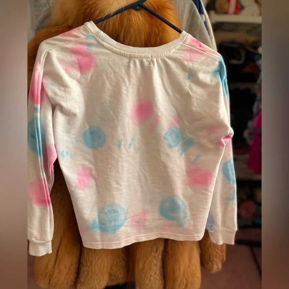 NWOT- Girls Large whimsical, tie-dyed, soft breathable sweatshirt